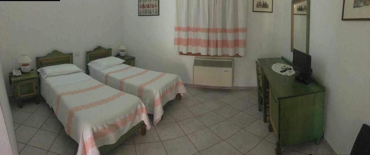 Sant Efisio Hotel Lotzorai Bagian luar foto